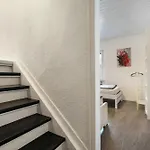 Am Suedwall Links - Modern, Familienfreundlich & Mit Garten