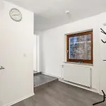 Am Suedwall Links - Modern, Familienfreundlich & Mit Garten Prázdninový dům