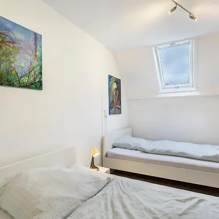 Am Suedwall Links - Modern, Familienfreundlich & Mit Garten Prázdninový dům